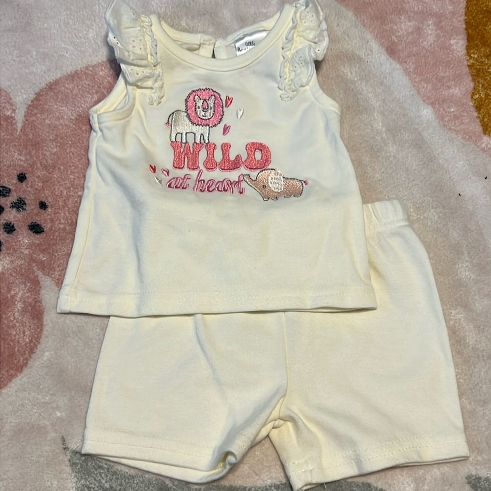 3 for $9 

NWOT - Little Beginnings shirt/short set. Size 0-3M